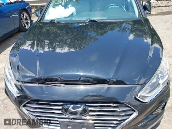 2018 Hyundai Sonata Limited с VIN 5NPE34AFXJH647842, выставлен на аукционе IAAI как лот 42657763 с пробегом 72 040 миль миль и . История ставок и продаж доступна на DreamBid. Изображение 6.