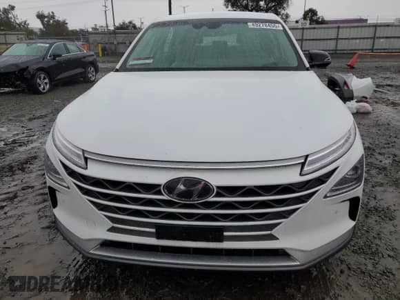 2021 Hyundai NEXO with VIN KM8J74A63MU013846, listed as a Copart auction lot 49278455 with 16,040 mi miles and Salvage title. Bid and sale history available at DreamBid. Image 5.