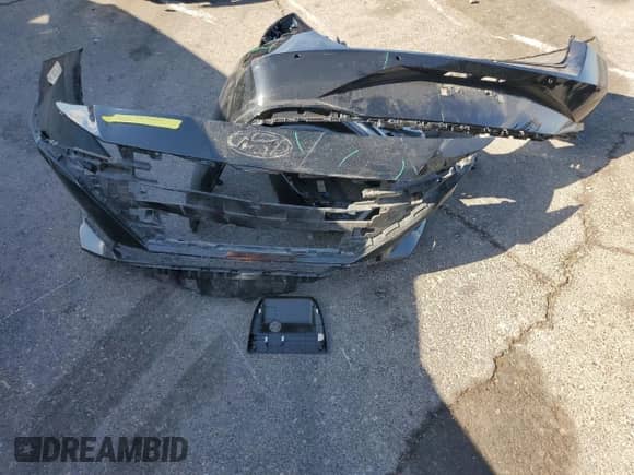 2022 Hyundai Elantra Limited with VIN KMHLP4AG0NU301018, listed as a Copart auction lot 64429215 with 27,192 mi miles and Salvage title. Bid and sale history available at DreamBid. Image 12.