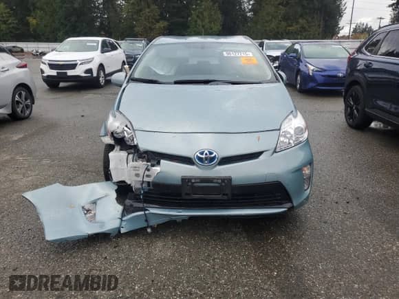 2015 Toyota Prius Four z VIN JTDKN3DU8F1871157, wystawiony jako Copart lot #90127215 z przebiegiem 22 946 mil mil oraz Szkoda całkowita • Salvage title. Historia ofert i sprzedaży dostępna na DreamBid. Obrazek 5.