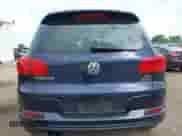 2016 Volkswagen Tiguan SEL с VIN WVGBV7AX0GW076285, выставлен на аукционе IAAI как лот 42759877 с пробегом 119 956 миль миль и . История ставок и продаж доступна на DreamBid. Изображение 16.