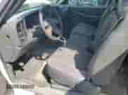 2006 GMC Sierra 1500 SLE1 z VIN 1GTEK19B36Z189192, wystawiony jako Copart lot #65479665 z przebiegiem 198 445 mil mil oraz Czysty tytuł • Clean title. Historia ofert i sprzedaży dostępna na DreamBid. Obrazek 7.