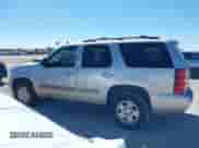 2011 Chevrolet Tahoe LS с VIN 1GNSCAE09BR162889, выставлен на аукционе IAAI как лот 42766203 с пробегом 213 510 миль миль и . История ставок и продаж доступна на DreamBid. Изображение 14.