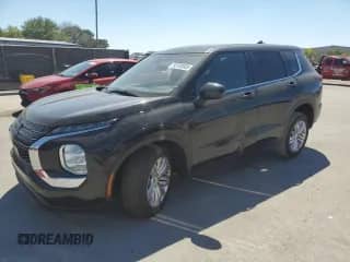 2024 Mitsubishi Outlander ES with VIN JA4J3UA84RZ054718, listed as a Copart auction lot 50700805 with 24,939 mi miles and Salvage title. Bid and sale history available at DreamBid. Image 1.