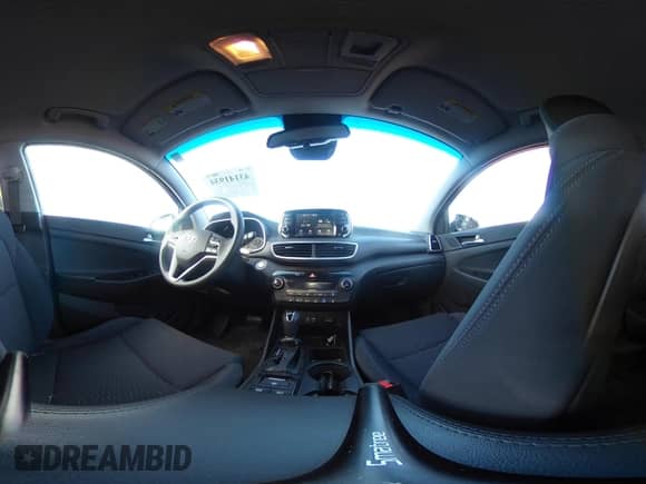 2020 Hyundai Tucson Sport with VIN KM8J3CAL9LU165821, listed as a IAAI auction lot 43141934 with 43,439 mi miles and . Bid and sale history available at DreamBid. Image 19.