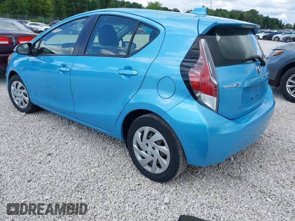 2015 Toyota Prius One z VIN JTDKDTB38F1110142, wystawiony jako IAAI lot #43032276 z przebiegiem Nie podano mil oraz . Historia ofert i sprzedaży dostępna na DreamBid. Obrazek 3.