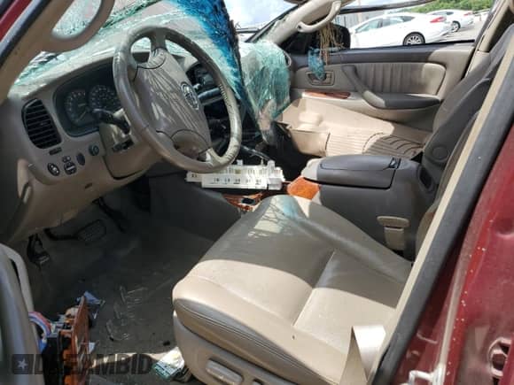 2006 Toyota Tundra Limited z VIN 5TBET38116S528236, wystawiony jako Copart lot #63235285 z przebiegiem Nie podano mil oraz Nie do naprawy • Non repairable. Historia ofert i sprzedaży dostępna na DreamBid. Obrazek 7.