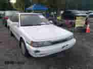 1988 Toyota Camry LE z VIN JT2SV22E5J3248025, wystawiony jako IAAI lot #42921735 z przebiegiem 85 398 mil mil oraz . Historia ofert i sprzedaży dostępna na DreamBid. Obrazek 6.