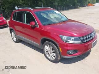 2012 Volkswagen Tiguan S с VIN WVGBV7AX4CW088191, выставлен на аукционе IAAI как лот 42950380 с пробегом 160 368 миль миль и . История ставок и продаж доступна на DreamBid. Изображение 1.