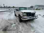 2006 Chevrolet Silverado 1500 Work Truck с VIN 1GCEK14V46Z122117, выставлен на аукционе Copart как лот 45884285 с пробегом 267 018 миль миль и Списание • Salvage title. История ставок и продаж доступна на DreamBid. Изображение 11.