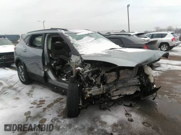 2023 Chevrolet Blazer LT с VIN 3GNKBDR40PS229661, выставлен на аукционе IAAI как лот 41174844 с пробегом Не указан миль и . История ставок и продаж доступна на DreamBid. Изображение 1.