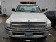 2002 Dodge 2500 с VIN 3B7KF26Z02M258382, выставлен на аукционе Copart как лот 84318904 с пробегом 99 408 миль миль и Чистый • Clean title. История ставок и продаж доступна на DreamBid. Изображение 5.