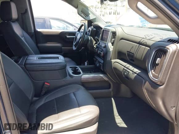 2021 Chevrolet Silverado 1500 LTZ with VIN 3GCUYGEDXMG429291, listed as a IAAI auction lot 42338988 with 33,558 mi miles and . Bid and sale history available at DreamBid. Image 5.