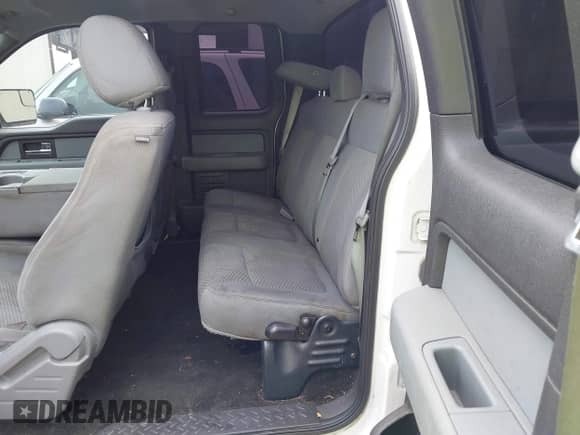 2013 Ford F-150 XL with VIN 1FTFX1CF8DFA73860, listed as a IAAI auction lot 42571498 with 185,589 mi miles and . Bid and sale history available at DreamBid. Image 8.