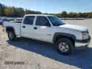 2003 Chevrolet Silverado 1500HD LS with VIN 1GCGK13U43F122682, listed as a Copart auction lot 76813794 with 275,467 mi miles and Salvage title. Bid and sale history available at DreamBid. Image 4.