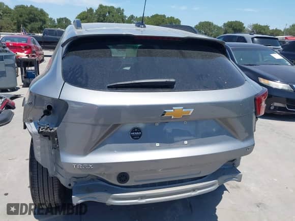 2024 Chevrolet Trax LT with VIN KL77LHE24RC140852, listed as a IAAI auction lot 42880454 with 16,756 mi miles and . Bid and sale history available at DreamBid. Image 17.