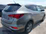 2018 Hyundai Santa Fe 2.4L с VIN 5XYZT3LB4JG569507, выставлен на аукционе IAAI как лот 42887081 с пробегом 80 636 миль миль и . История ставок и продаж доступна на DreamBid. Изображение 4.