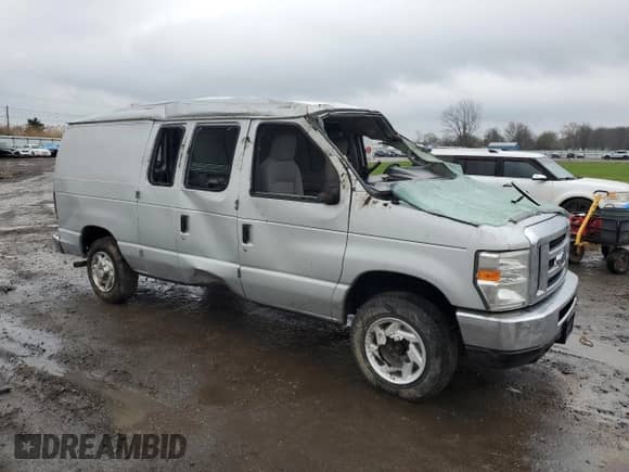 2009 Ford Econoline Cargo Commercial с VIN 1FTNE14W69DA78011, выставлен на аукционе Copart как лот 52593765 с пробегом 29 787 миль миль и Списание • Salvage title. История ставок и продаж доступна на DreamBid. Изображение 4.