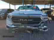 2019 Ram 1500 z VIN 1C6RRFPG3KN825966, wystawiony jako Copart lot #88038675 z przebiegiem Nie podano mil oraz Szkoda całkowita • Salvage title. Historia ofert i sprzedaży dostępna na DreamBid. Obrazek 5.