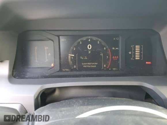 2024 Toyota Tacoma SR5 z VIN 3TYLB5JN5RT007412, wystawiony jako Copart lot #86193645 z przebiegiem 16 704 mil mil oraz Szkoda całkowita • Salvage title. Historia ofert i sprzedaży dostępna na DreamBid. Obrazek 9.