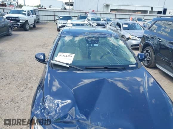 2015 Volvo S60 T5 Platinum с VIN YV1612TMXF2360756, выставлен на аукционе IAAI как лот 42812479 с пробегом 147 289 миль миль и . История ставок и продаж доступна на DreamBid. Изображение 6.