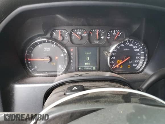 2017 Chevrolet Silverado 2500HD Work Truck z VIN 1GC1KUEY3HF224084, wystawiony jako Copart lot #71694455 z przebiegiem 132 441 mil mil oraz Nie do naprawy • Non repairable. Historia ofert i sprzedaży dostępna na DreamBid. Obrazek 9.