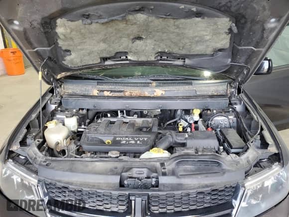 2014 Dodge Journey SXT with VIN 3C4PDCBB4ET290921, listed as a Copart auction lot 86788455 with 142,542 mi miles and Clean title. Bid and sale history available at DreamBid. Image 12.