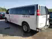 2003 Chevrolet Express Passenger with VIN 1GAHG39U731200970, listed as a Copart auction lot 70269044 with 87,890 mi miles and Salvage title. Bid and sale history available at DreamBid. Image 2.