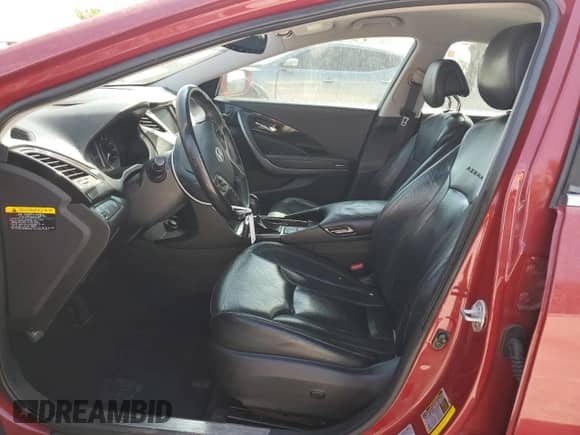 2013 Hyundai Azera z VIN KMHFG4JG1DA246270, wystawiony jako Copart lot #67242375 z przebiegiem 107 629 mil mil oraz Szkoda całkowita • Salvage title. Historia ofert i sprzedaży dostępna na DreamBid. Obrazek 7.