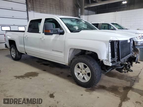 2018 Chevrolet Silverado 1500 LT z VIN 1GCUKREC3JF190703, wystawiony jako Copart lot #66264765 z przebiegiem 75 552 mil mil oraz Szkoda całkowita • Salvage title. Historia ofert i sprzedaży dostępna na DreamBid. Obrazek 4.