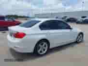 2013 BMW 3 Series 320i с VIN WBA3B1C50DK129576, выставлен на аукционе IAAI как лот 42393038 с пробегом 160 370 миль миль и . История ставок и продаж доступна на DreamBid. Изображение 4.