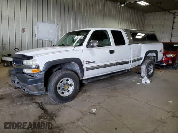 2002 Chevrolet Silverado 2500HD LT с VIN 1GCHK29192E224989, выставлен на аукционе Copart как лот 58627385 с пробегом 139 938 миль миль и Чистый • Clean title. История ставок и продаж доступна на DreamBid. Изображение 1.