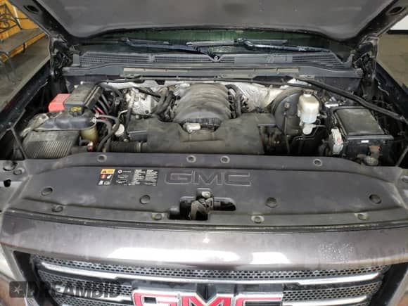 2014 GMC Sierra 1500 SLE z VIN 3GTU2UEC0EG568127, wystawiony jako Copart lot #68220465 z przebiegiem 166 473 mil mil oraz Czysty tytuł • Clean title. Historia ofert i sprzedaży dostępna na DreamBid. Obrazek 11.