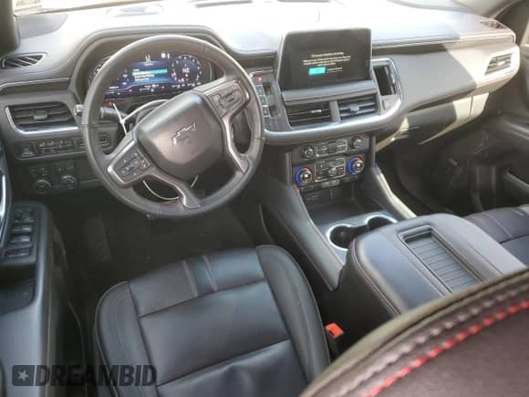 2022 Chevrolet Suburban RST с VIN 1GNSKEKD4NR239125, выставлен на аукционе Copart как лот 89105445 с пробегом 107 228 миль миль и Списание • Salvage title. История ставок и продаж доступна на DreamBid. Изображение 8.