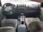 2006 Nissan Frontier SE с VIN 1N6AD07W26C474538, выставлен на аукционе Copart как лот 65480435 с пробегом 179 525 миль миль и Списание • Salvage title. История ставок и продаж доступна на DreamBid. Изображение 8.