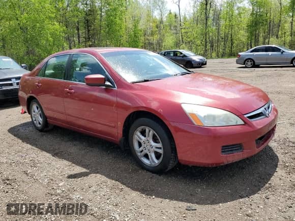 2007 Honda Accord EX with VIN 1HGCM56767A800651, listed as a Copart auction lot 56841445 with 290,900 mi miles and Clean title. Bid and sale history available at DreamBid. Image 4.