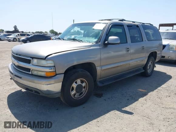 2002 Chevrolet Suburban LT с VIN 1GNFK16TX2J239684, выставлен на аукционе IAAI как лот 42421912 с пробегом Не указан миль и . История ставок и продаж доступна на DreamBid. Изображение 17.