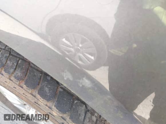 2013 Ford F-150 Lariat with VIN 1FTFW1ET5DFC93463, listed as a IAAI auction lot 43182949 with 133,397 mi miles and . Bid and sale history available at DreamBid. Image 6.