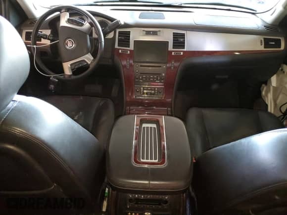 2010 Cadillac Escalade ESV Premium with VIN 1GYUKJEF5AR100794, listed as a Copart auction lot 61217194 with Not provided miles and Salvage title. Bid and sale history available at DreamBid. Image 8.