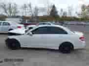 2010 Mercedes-Benz C 300 Sport z VIN WDDGF8BB6AR089165, wystawiony jako IAAI lot #43462906 z przebiegiem 128 332 mil mil oraz . Historia ofert i sprzedaży dostępna na DreamBid. Obrazek 15.