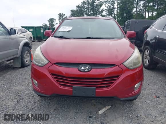 2014 Hyundai Tucson Limited with VIN KM8JU3AG3EU832708, listed as a IAAI auction lot 42627533 with 167,122 mi miles and . Bid and sale history available at DreamBid. Image 12.