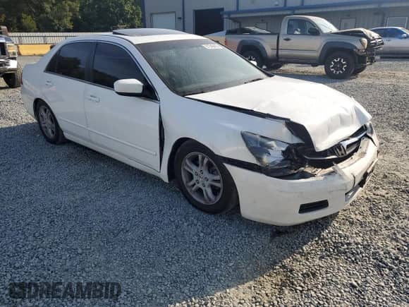 2006 Honda Accord EX-L с VIN 1HGCM56886A147232, выставлен на аукционе Copart как лот 81549425 с пробегом 237 848 миль миль и Списание • Salvage title. История ставок и продаж доступна на DreamBid. Изображение 4.