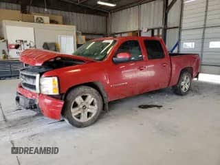 2008 Chevrolet Silverado 1500 2LT with VIN 2GCEC13J481181000, listed as a Copart auction lot 54276014 with 224,194 mi miles and Salvage title. Bid and sale history available at DreamBid. Image 1.