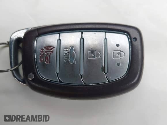 2016 Hyundai Sonata Sport с VIN 5NPE34AF2GH332087, выставлен на аукционе IAAI как лот 43391750 с пробегом 120 032 миль миль и . История ставок и продаж доступна на DreamBid. Изображение 11.