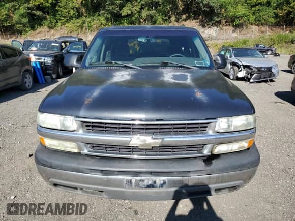 2004 Chevrolet Tahoe LS with VIN 1GNEC13T34J298026, listed as a Copart auction lot 70415785 with 262,614 mi miles and Clean title. Bid and sale history available at DreamBid. Image 5.