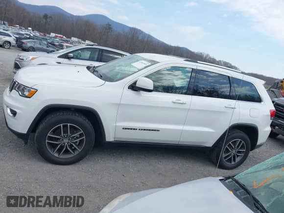 2018 Jeep Grand Cherokee Laredo с VIN 1C4RJFAG1JC479838, выставлен на аукционе IAAI как лот 41903955 с пробегом 73 076 миль миль и . История ставок и продаж доступна на DreamBid. Изображение 14.