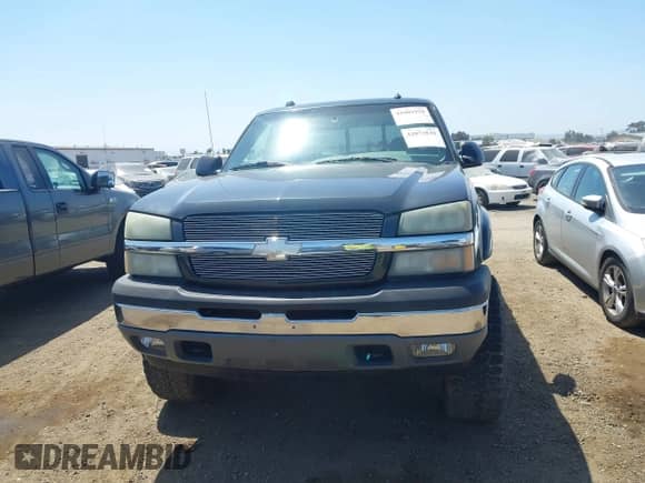 2005 Chevrolet Silverado 1500 LT with VIN 2GCEK13T651358419, listed as a IAAI auction lot 42073531 with 120,233 mi miles and . Bid and sale history available at DreamBid. Image 12.
