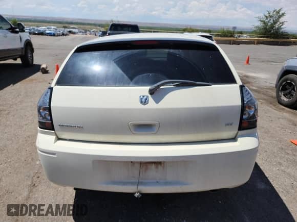 2005 Dodge Magnum RT with VIN 2D4GV582X5H610741, listed as a Copart auction lot 70389525 with 94,980 mi miles and Salvage title. Bid and sale history available at DreamBid. Image 6.
