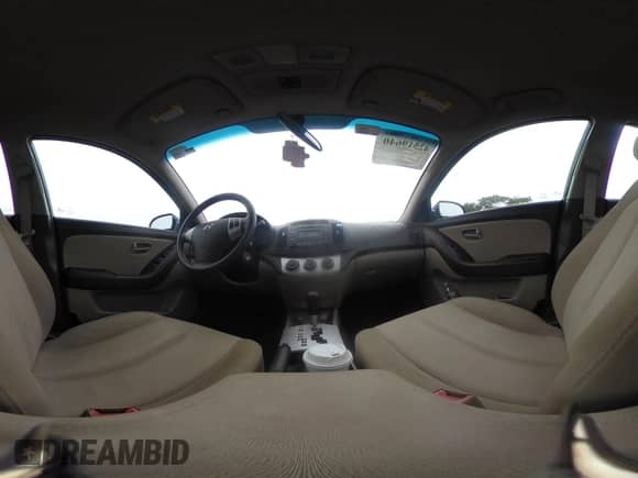 2009 Hyundai Elantra SE z VIN KMHDU46D19U823660, wystawiony jako IAAI lot #42519640 z przebiegiem 152 980 mil mil oraz . Historia ofert i sprzedaży dostępna na DreamBid. Obrazek 18.