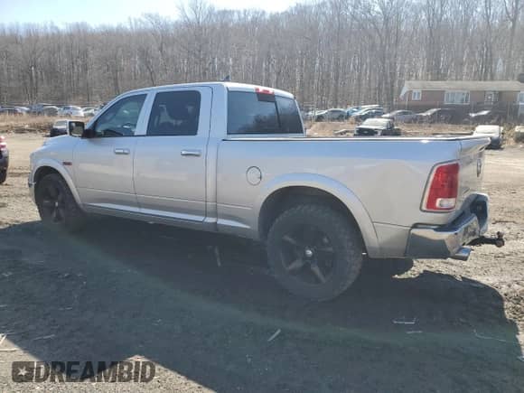 2014 Ram 1500 Laramie z VIN 1C6RR7VM8ES434719, wystawiony jako Copart lot #47923295 z przebiegiem 145 546 mil mil oraz Szkoda całkowita • Salvage title. Historia ofert i sprzedaży dostępna na DreamBid. Obrazek 2.